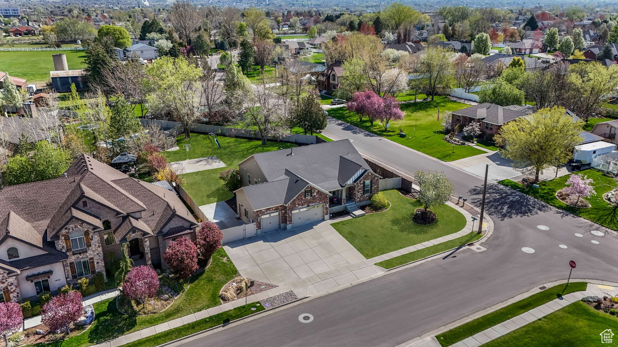 1910 W Walker Farm Dr, Kaysville, Utah image 40