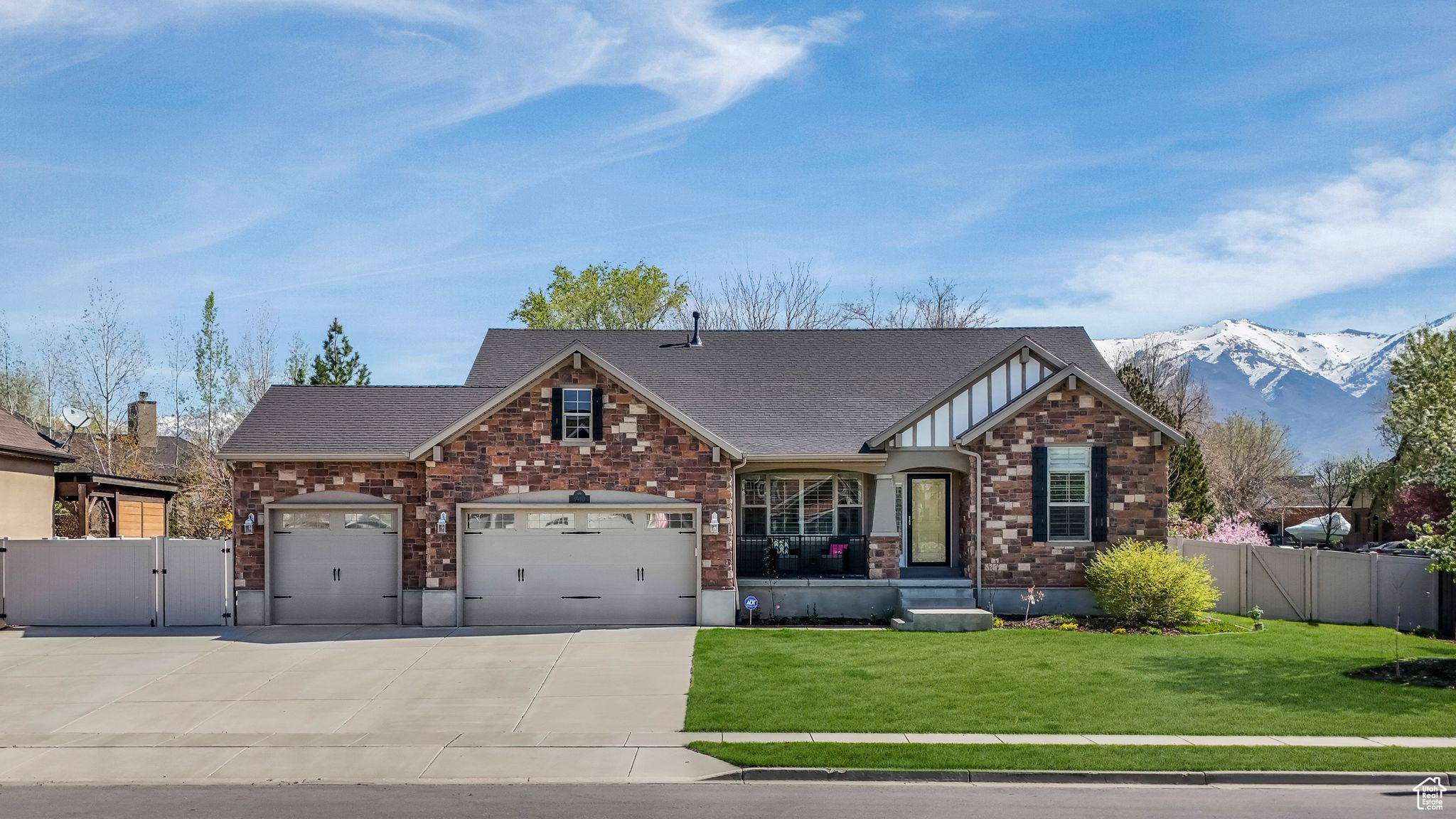 1910 W Walker Farm Dr, Kaysville, Utah image 1