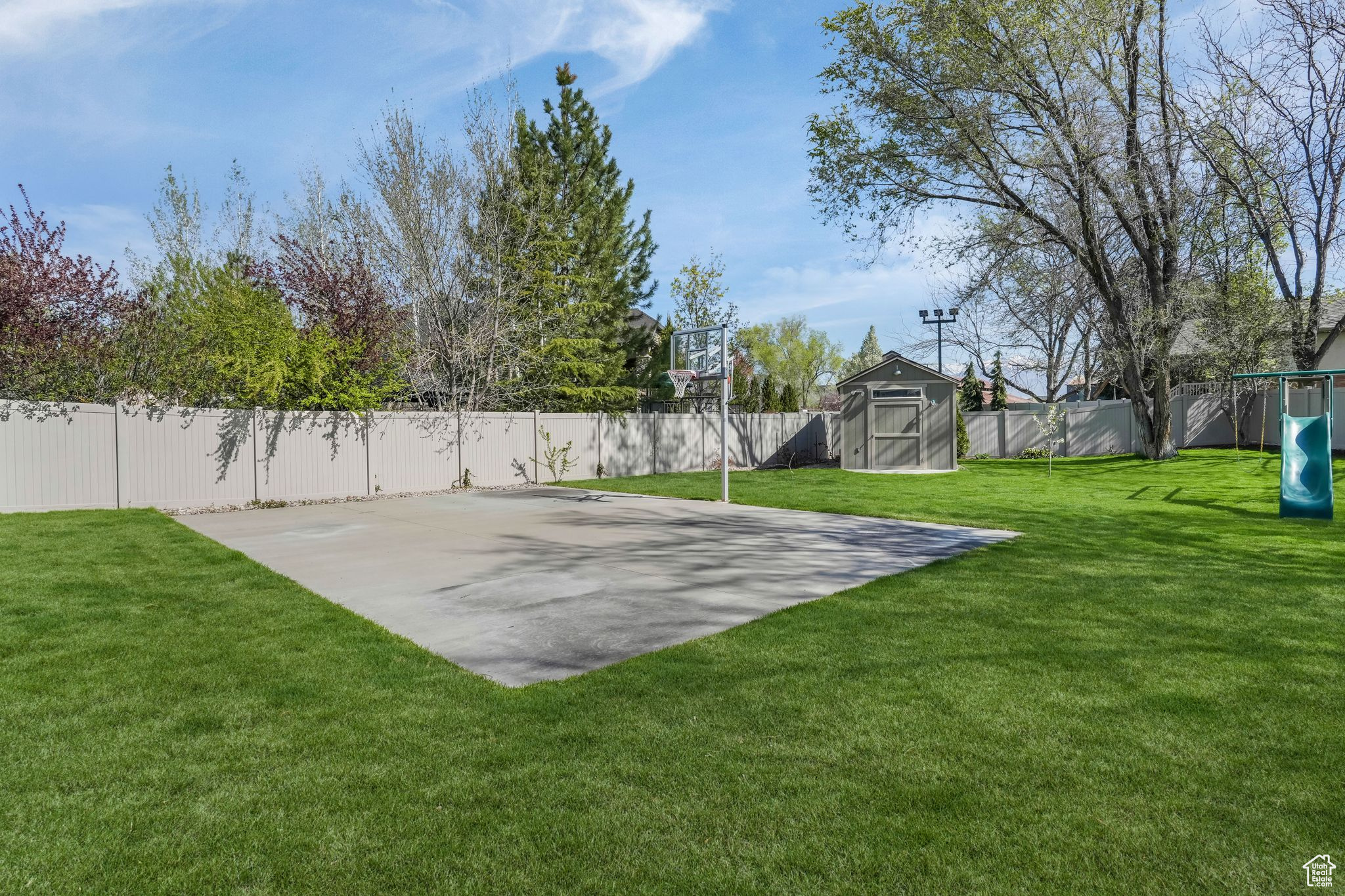 1910 W Walker Farm Dr, Kaysville, Utah image 36