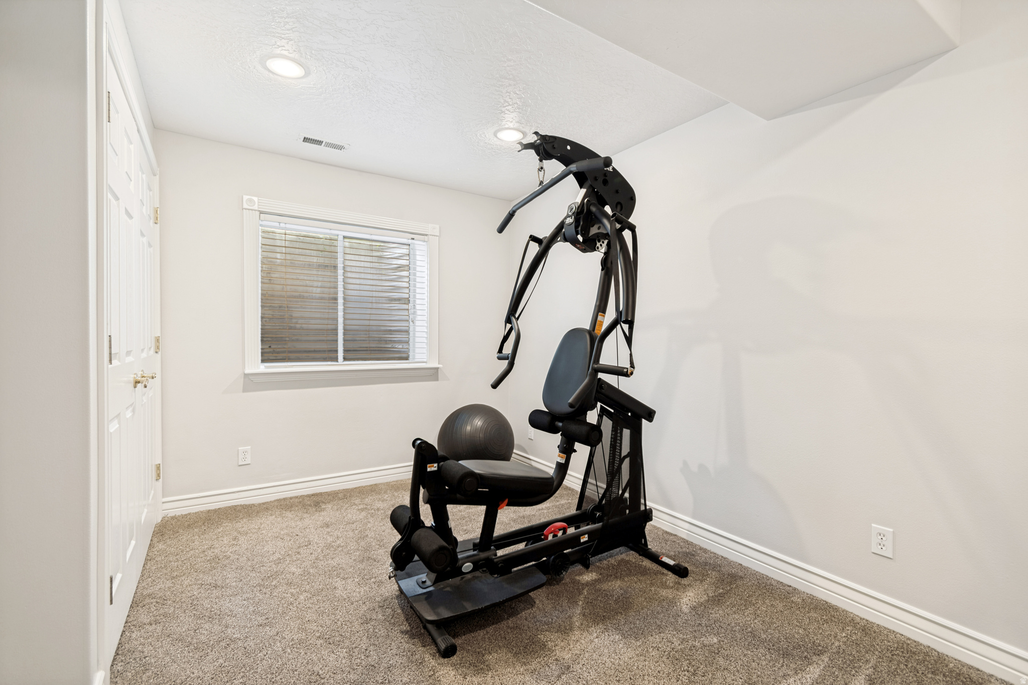 KIRKLAND ESTATES - Residential