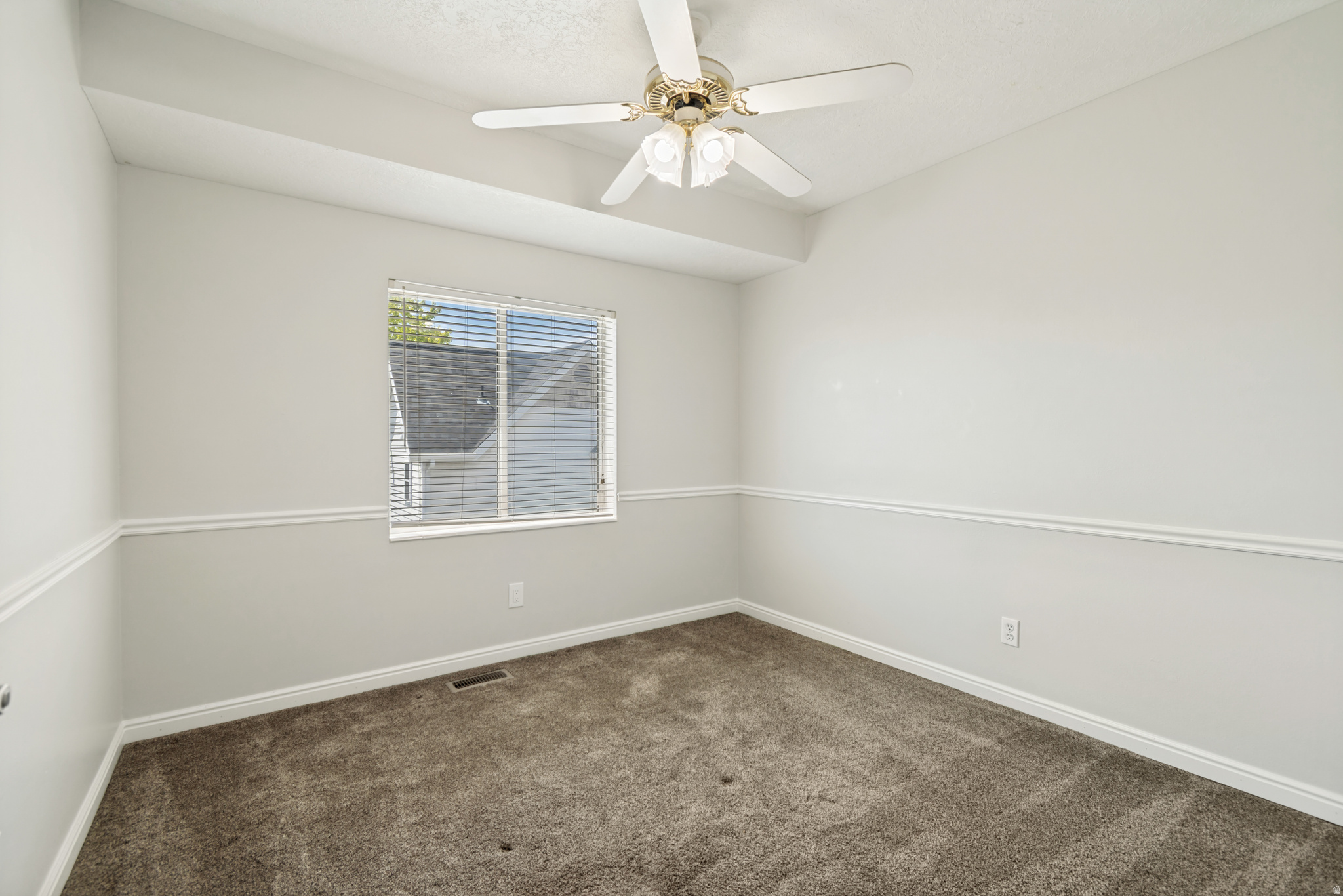 KIRKLAND ESTATES - Residential