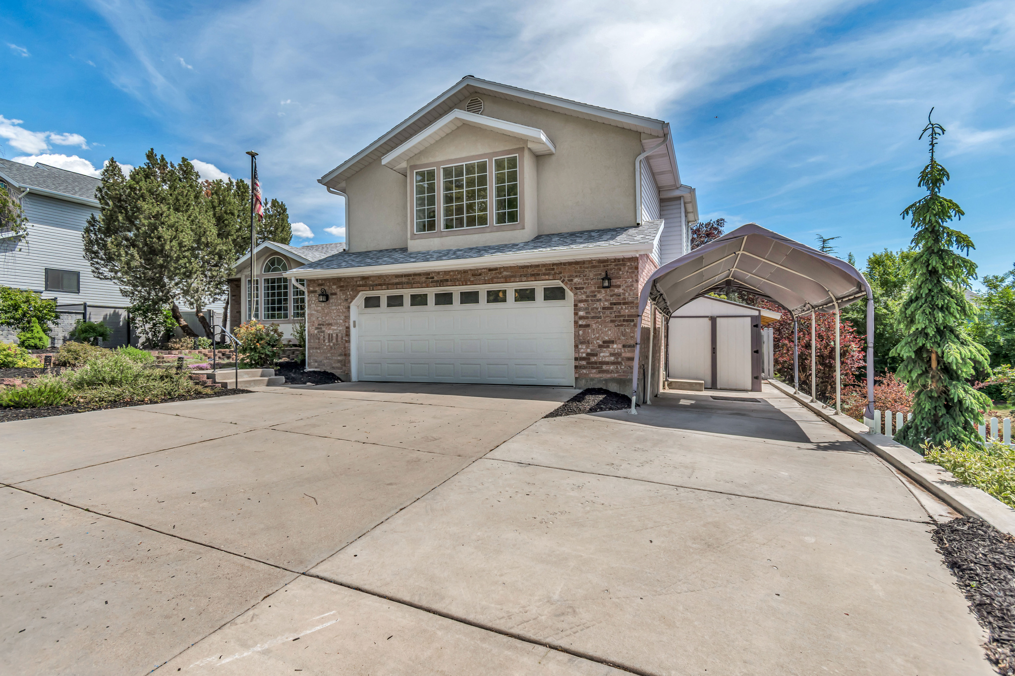 KIRKLAND ESTATES - Residential