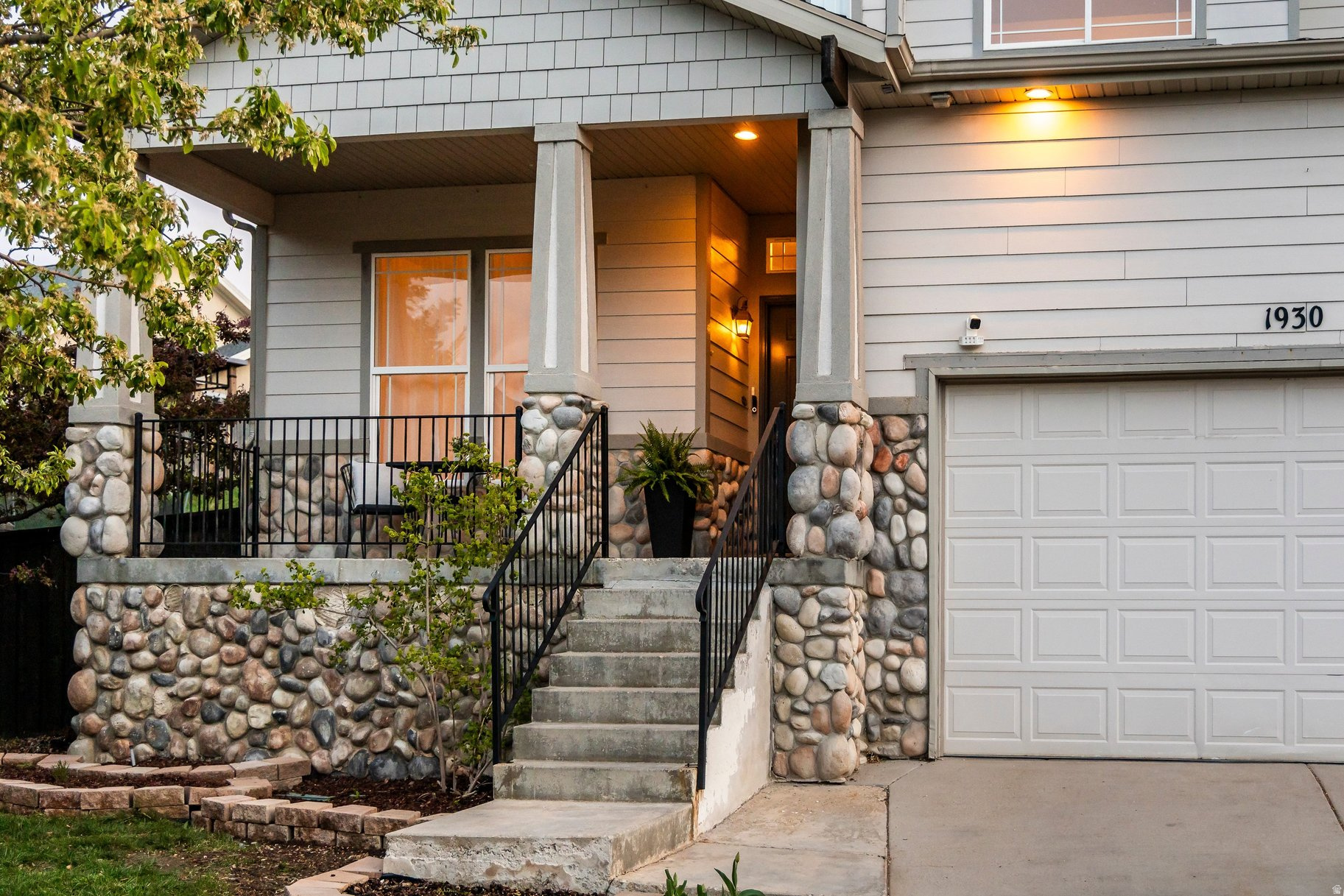 OAK VISTA SUNCREST - Residential