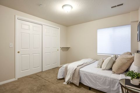 Tiny photo for 1930 E ASPEN LEAF PL, Draper, UT 84020 (MLS # 2153183)