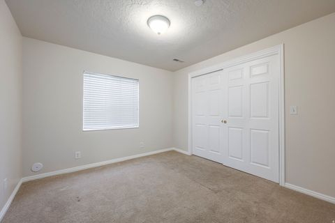Tiny photo for 1930 E ASPEN LEAF PL, Draper, UT 84020 (MLS # 2153183)
