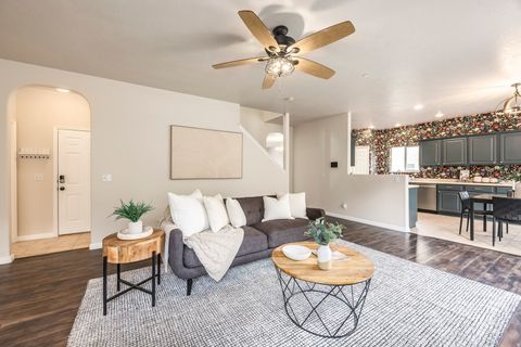 Tiny photo for 1930 E ASPEN LEAF PL, Draper, UT 84020 (MLS # 2153183)