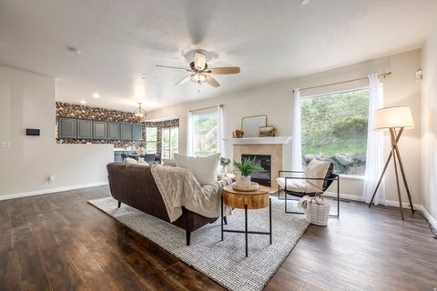 Tiny photo for 1930 E ASPEN LEAF PL, Draper, UT 84020 (MLS # 2153183)
