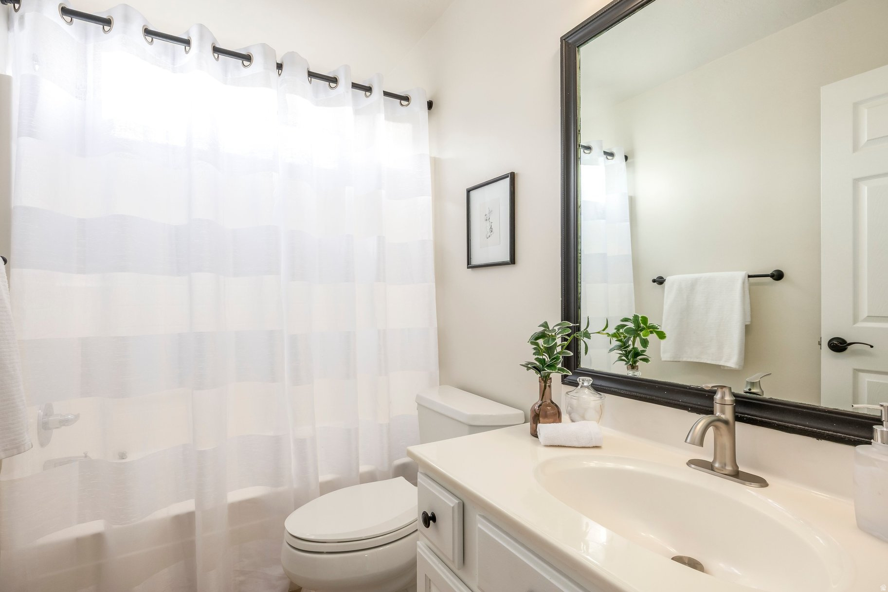 OAK VISTA SUNCREST - Residential