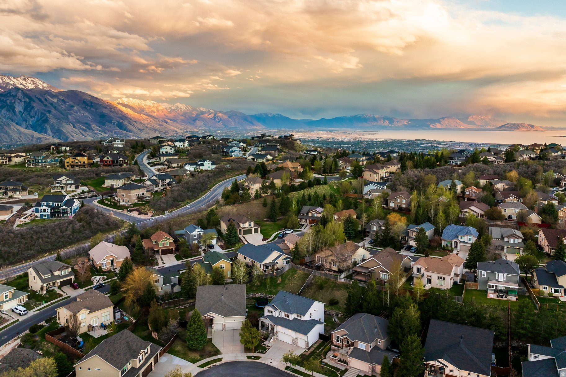 OAK VISTA SUNCREST - Residential