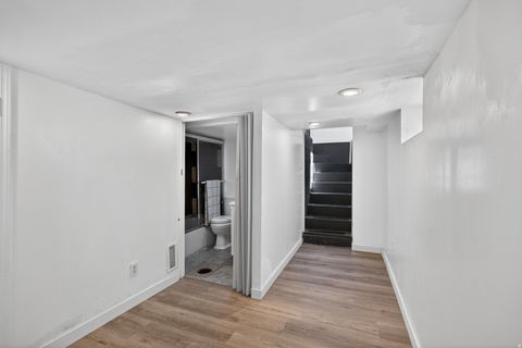 Tiny photo for 125 S 200 W, Farmington, UT 84025 (MLS # 2154054)