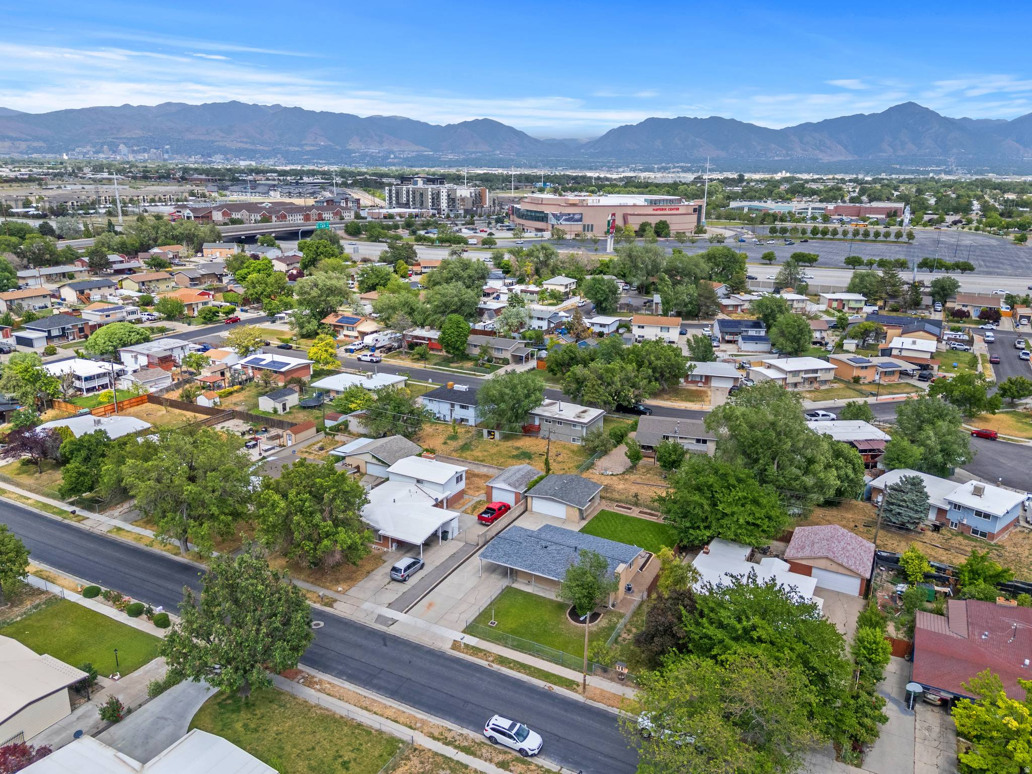 MAPLE MEADOWS - Residential