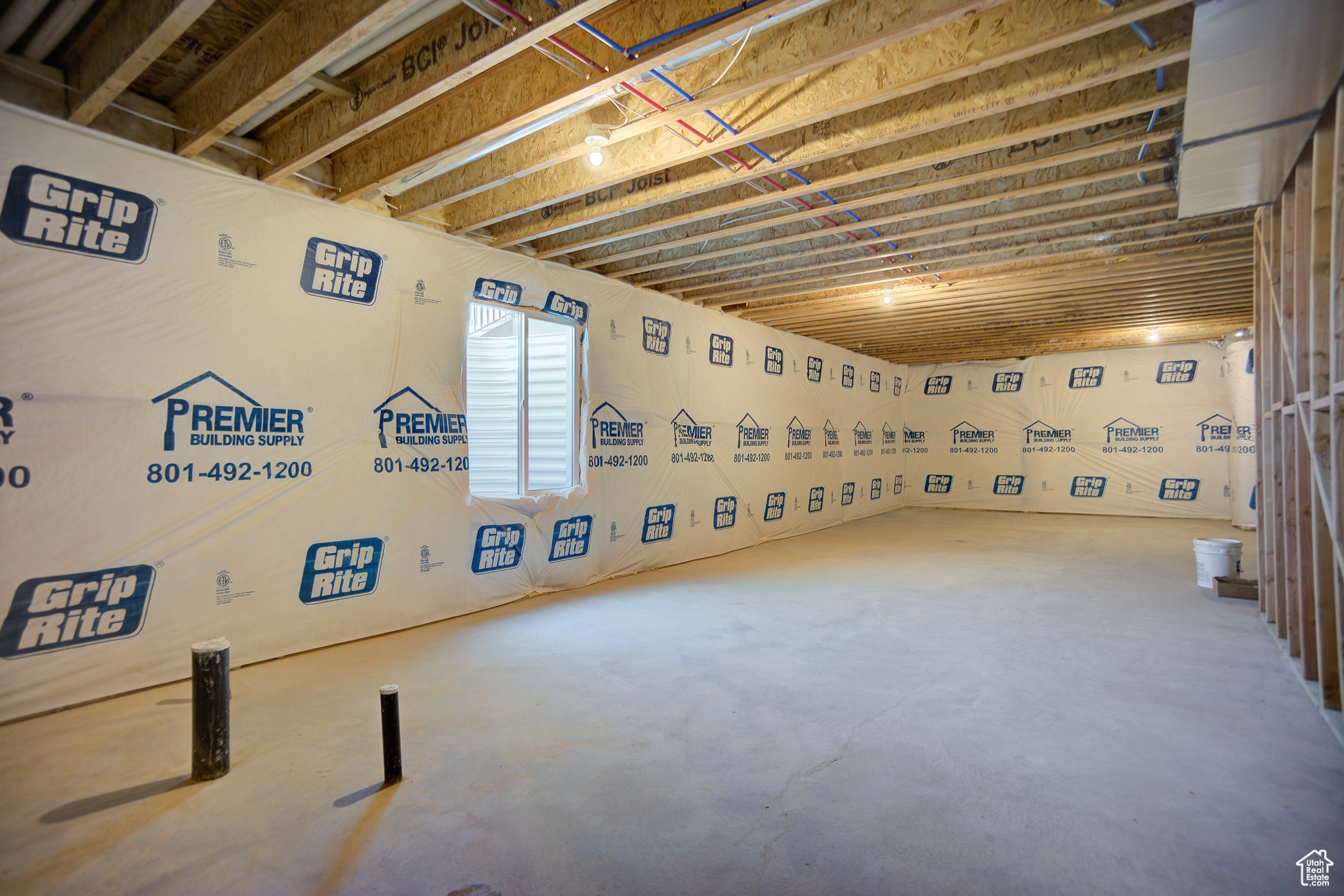 COWBOY ESTATES - Residential