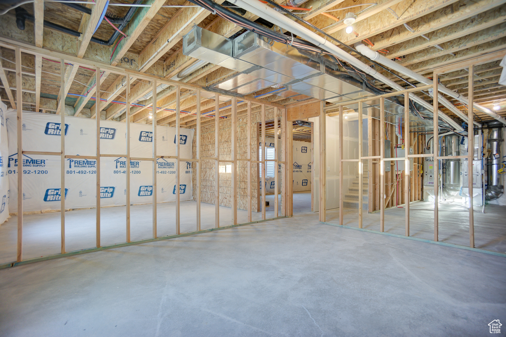 COWBOY ESTATES - Residential