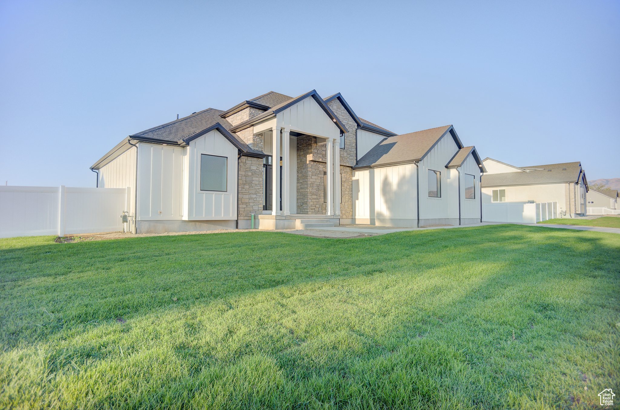 COWBOY ESTATES - Residential