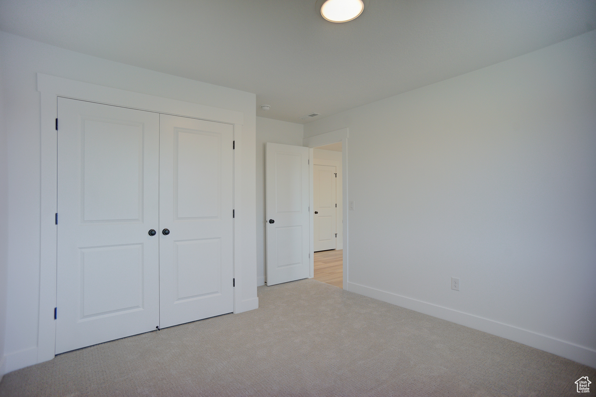 COWBOY ESTATES - Residential