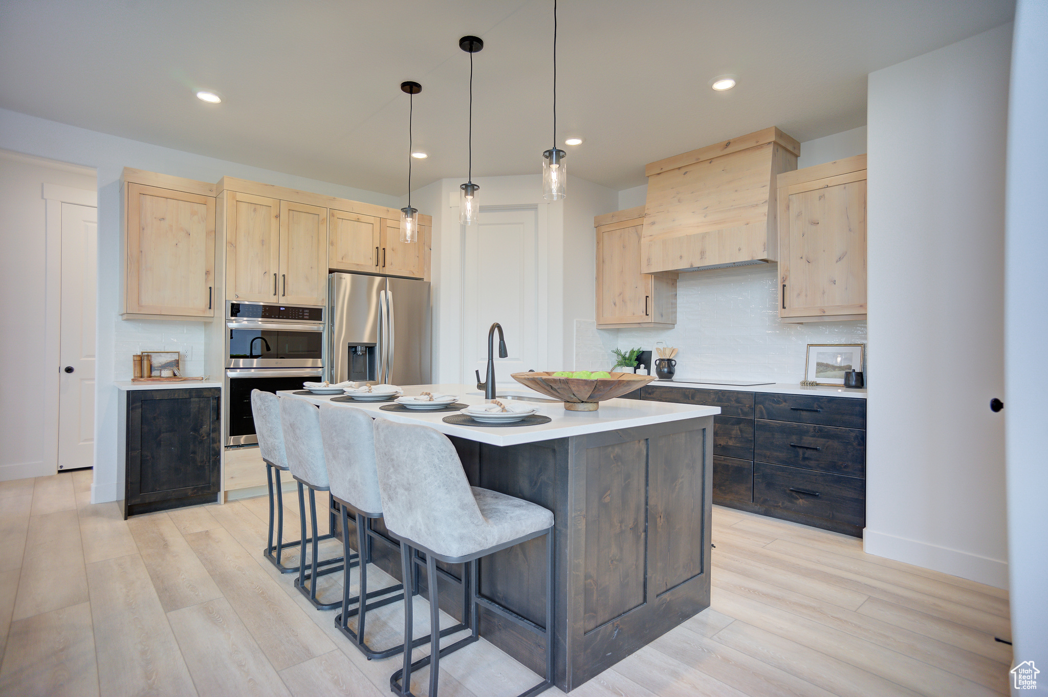 COWBOY ESTATES - Residential