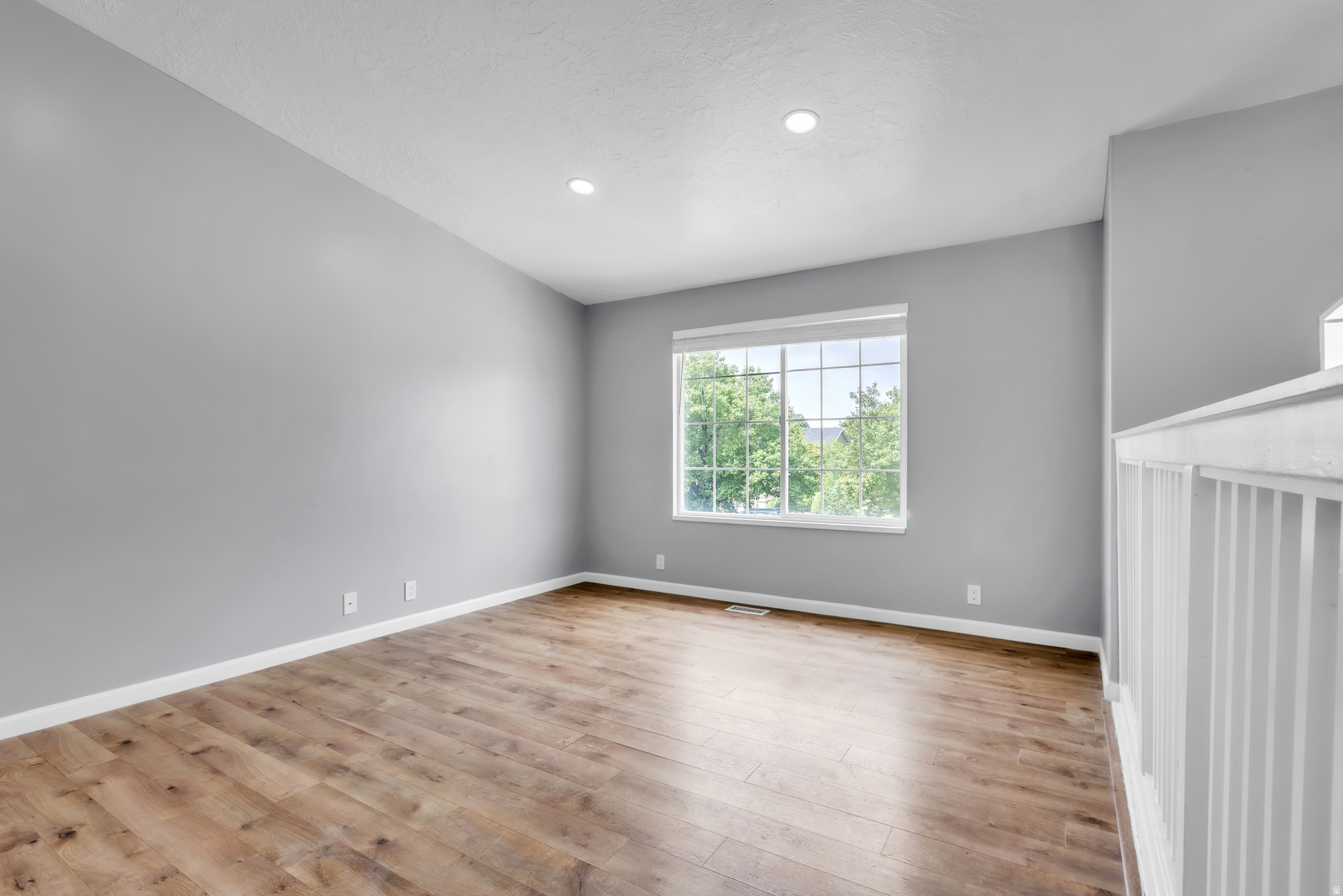THE RIDGE - Residential
