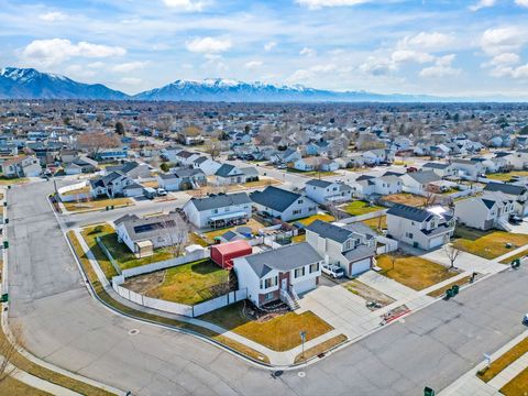 Tiny photo for 4602 S 4000 W, Roy, UT 84067 (MLS # 2135189)