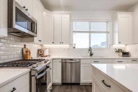 Tiny photo for 25 E CENTER ST N #61, North Salt Lake, UT 84054 (MLS # 2144413)