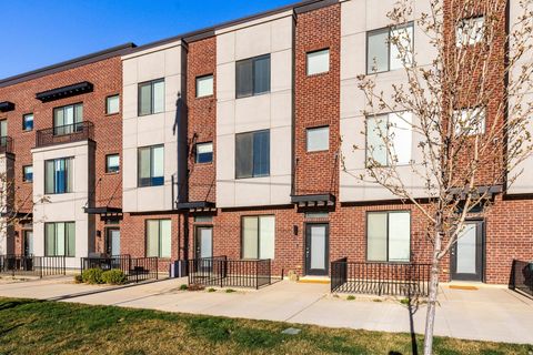 Photo of 25 E CENTER ST N #61, North Salt Lake, UT 84054 (MLS # 2144413)