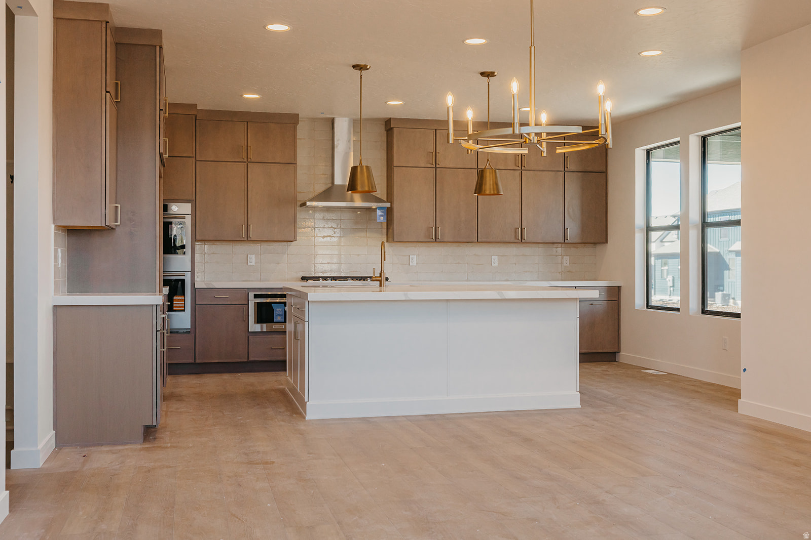 THE CROSSING - Residential