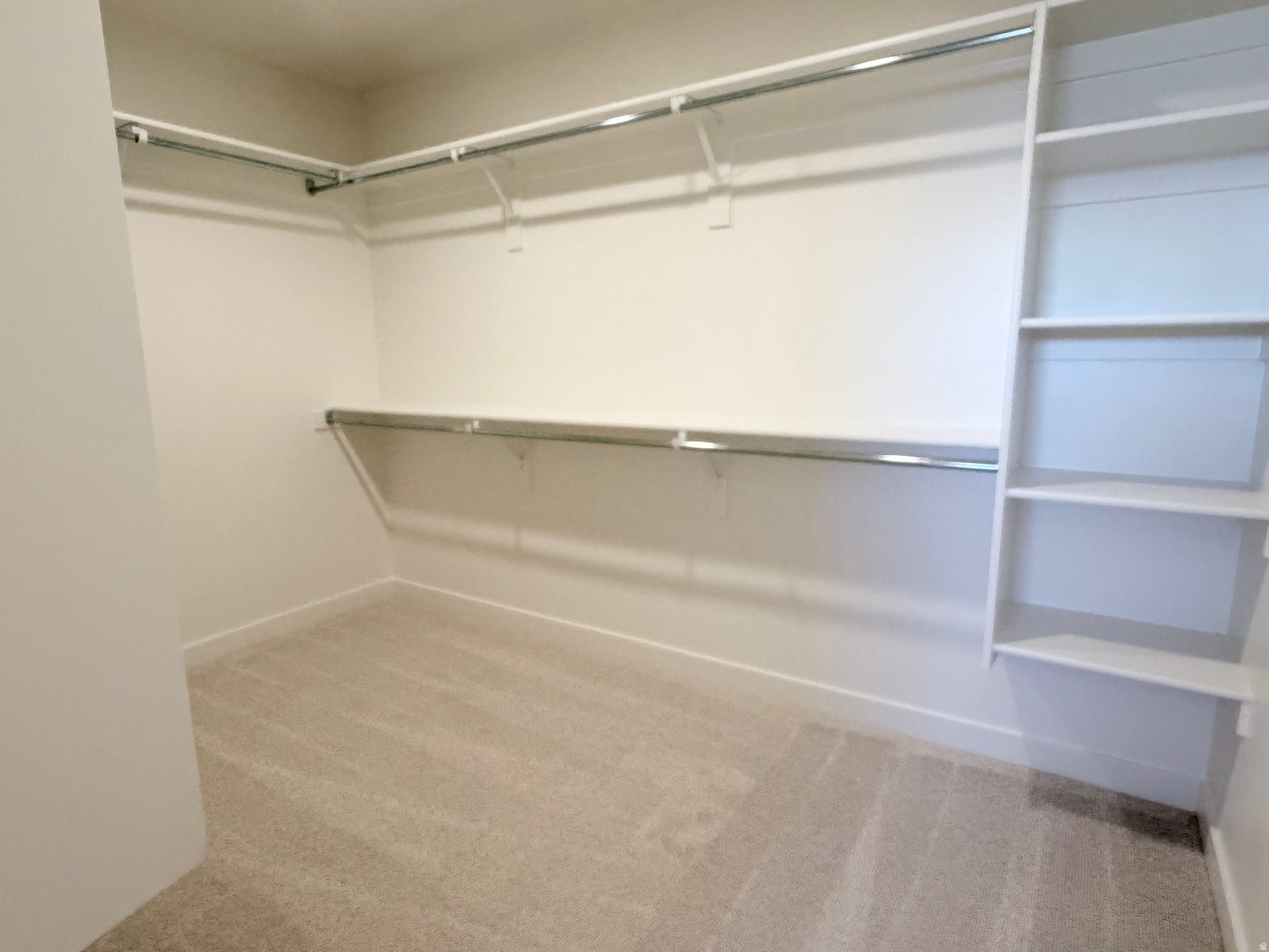 THE CROSSING - Residential