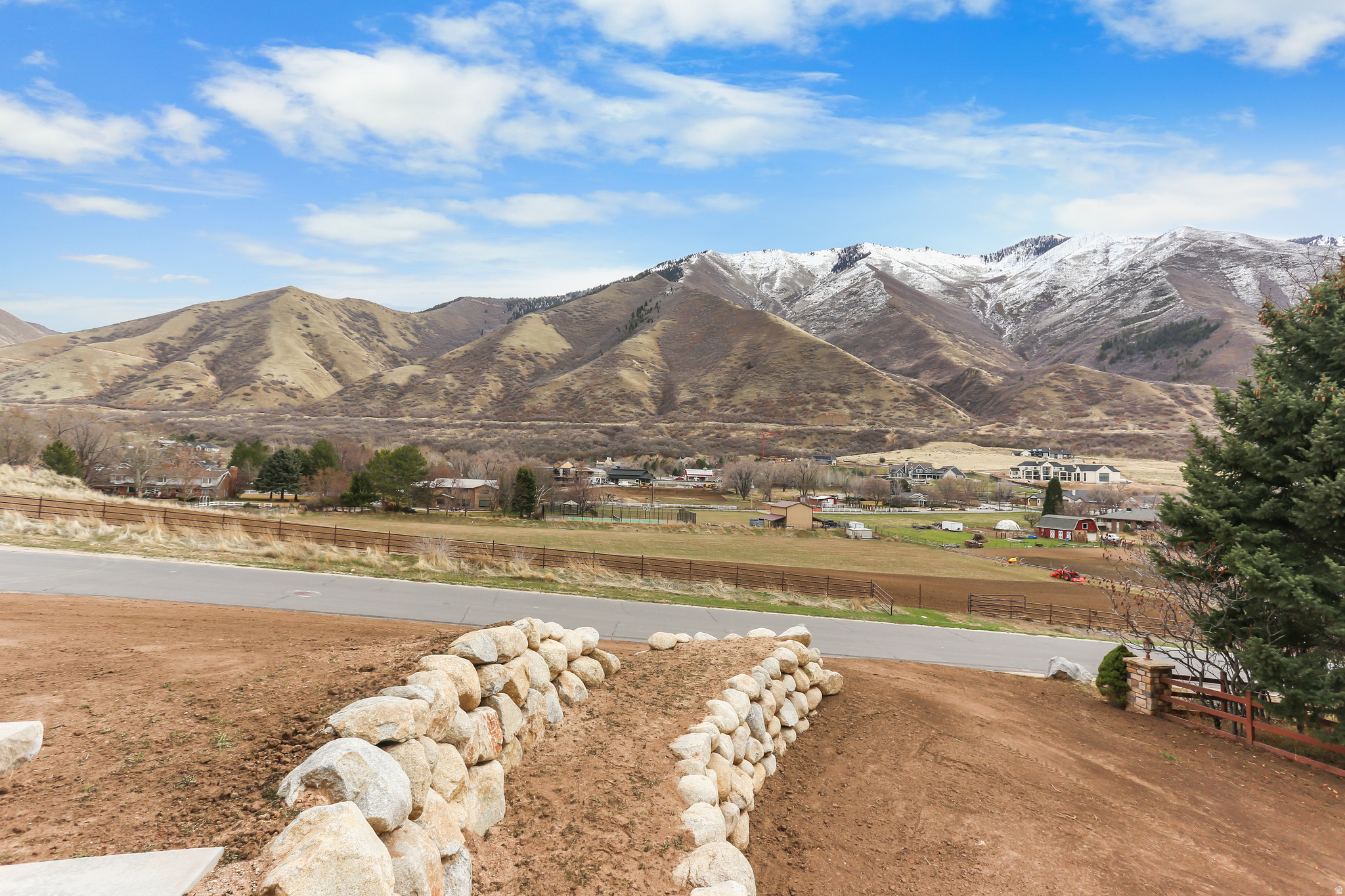 SIERRA VIEW ESTATES - Residential