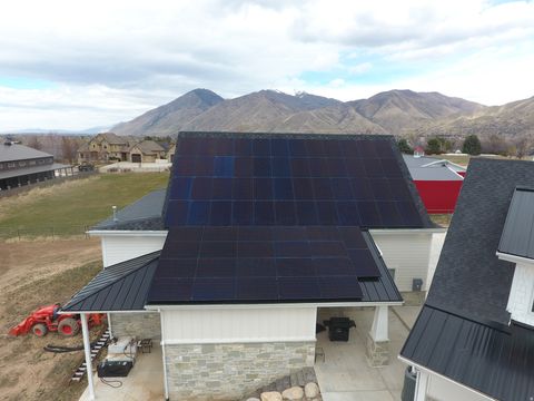 Tiny photo for 1354 S 800 E, Mapleton, UT 84664 (MLS # 2142607)