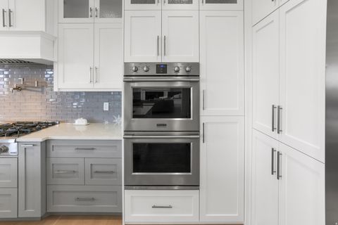 Tiny photo for 1354 S 800 E, Mapleton, UT 84664 (MLS # 2142607)