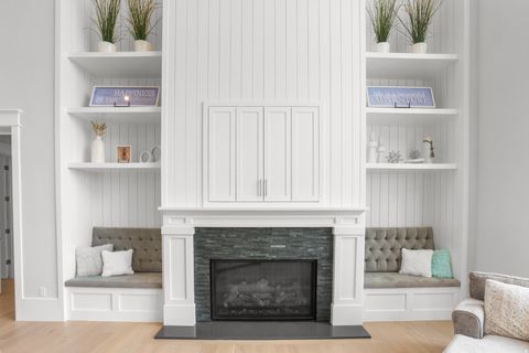 Tiny photo for 1354 S 800 E, Mapleton, UT 84664 (MLS # 2142607)