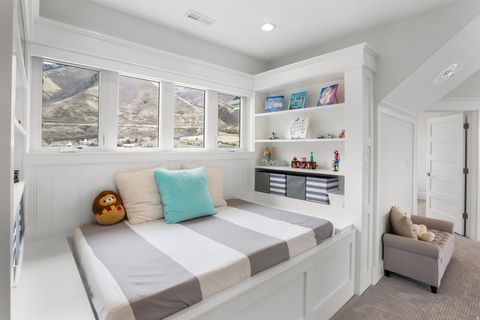 Tiny photo for 1354 S 800 E, Mapleton, UT 84664 (MLS # 2142607)