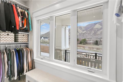 Tiny photo for 1354 S 800 E, Mapleton, UT 84664 (MLS # 2142607)