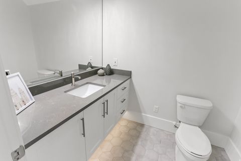 Tiny photo for 1354 S 800 E, Mapleton, UT 84664 (MLS # 2142607)