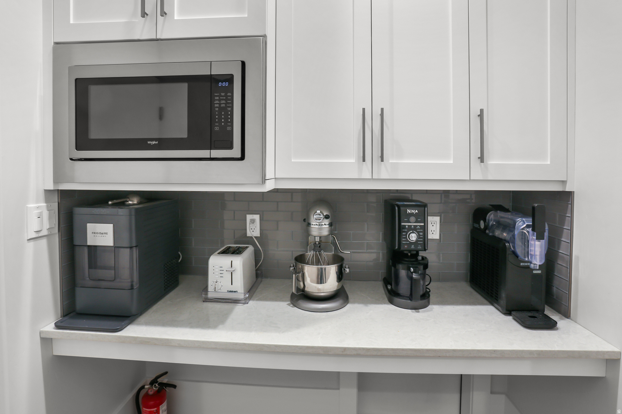 SIERRA VIEW ESTATES - Residential