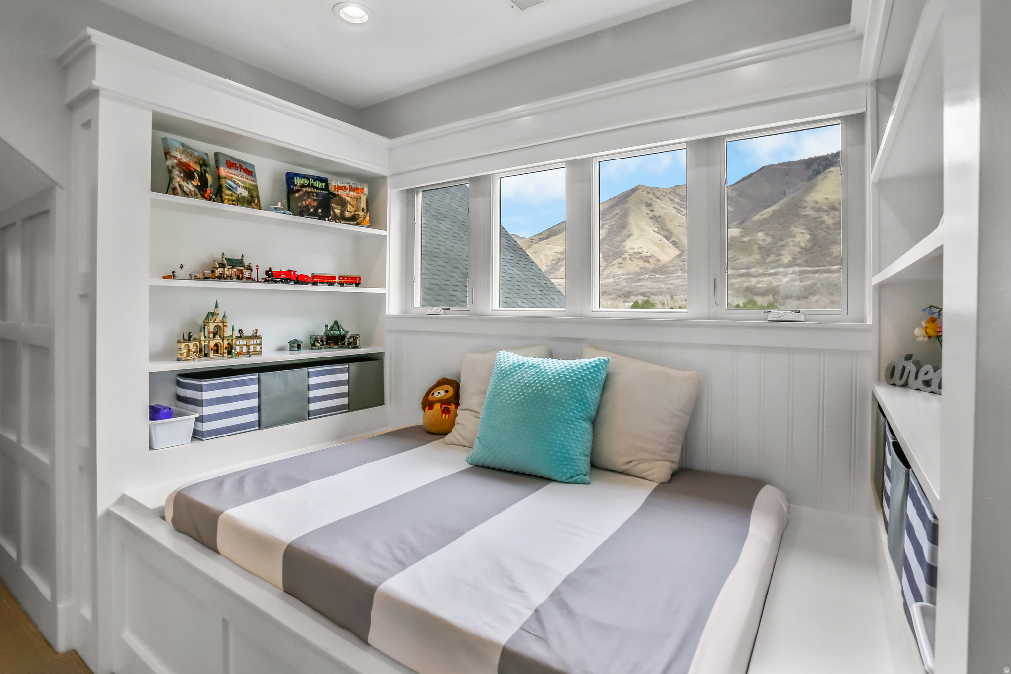 SIERRA VIEW ESTATES - Residential