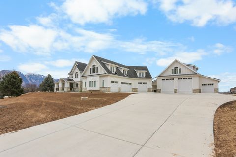 Tiny photo for 1354 S 800 E, Mapleton, UT 84664 (MLS # 2142607)