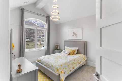 Tiny photo for 1354 S 800 E, Mapleton, UT 84664 (MLS # 2142607)