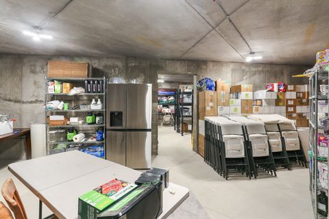 Tiny photo for 1354 S 800 E, Mapleton, UT 84664 (MLS # 2142607)