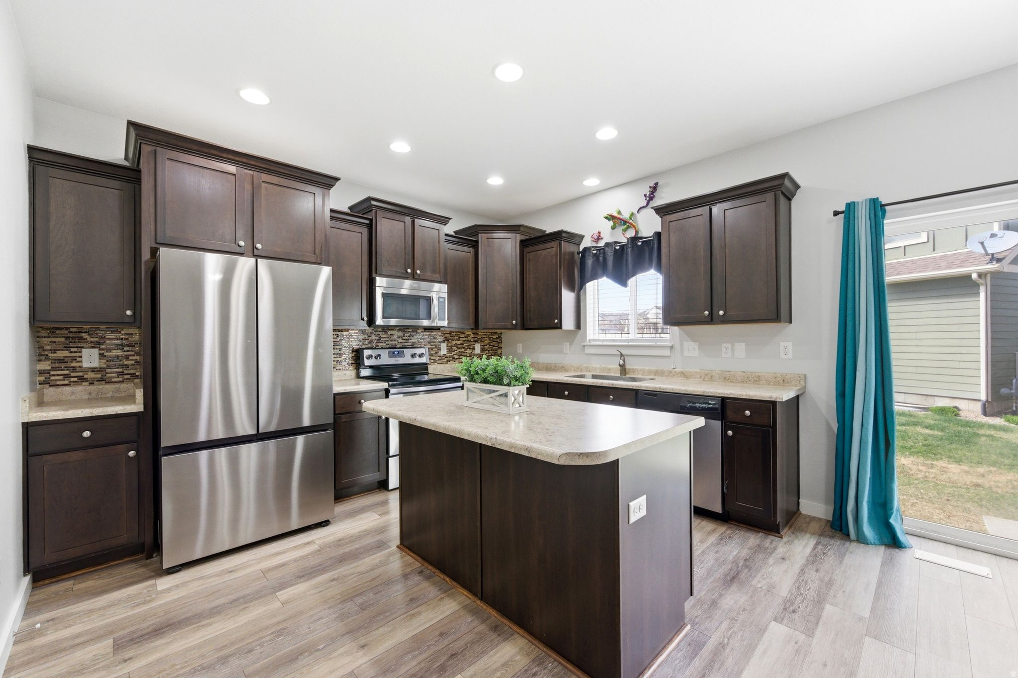 HERRIMAN TOWNE CENTER PLAT E - Residential