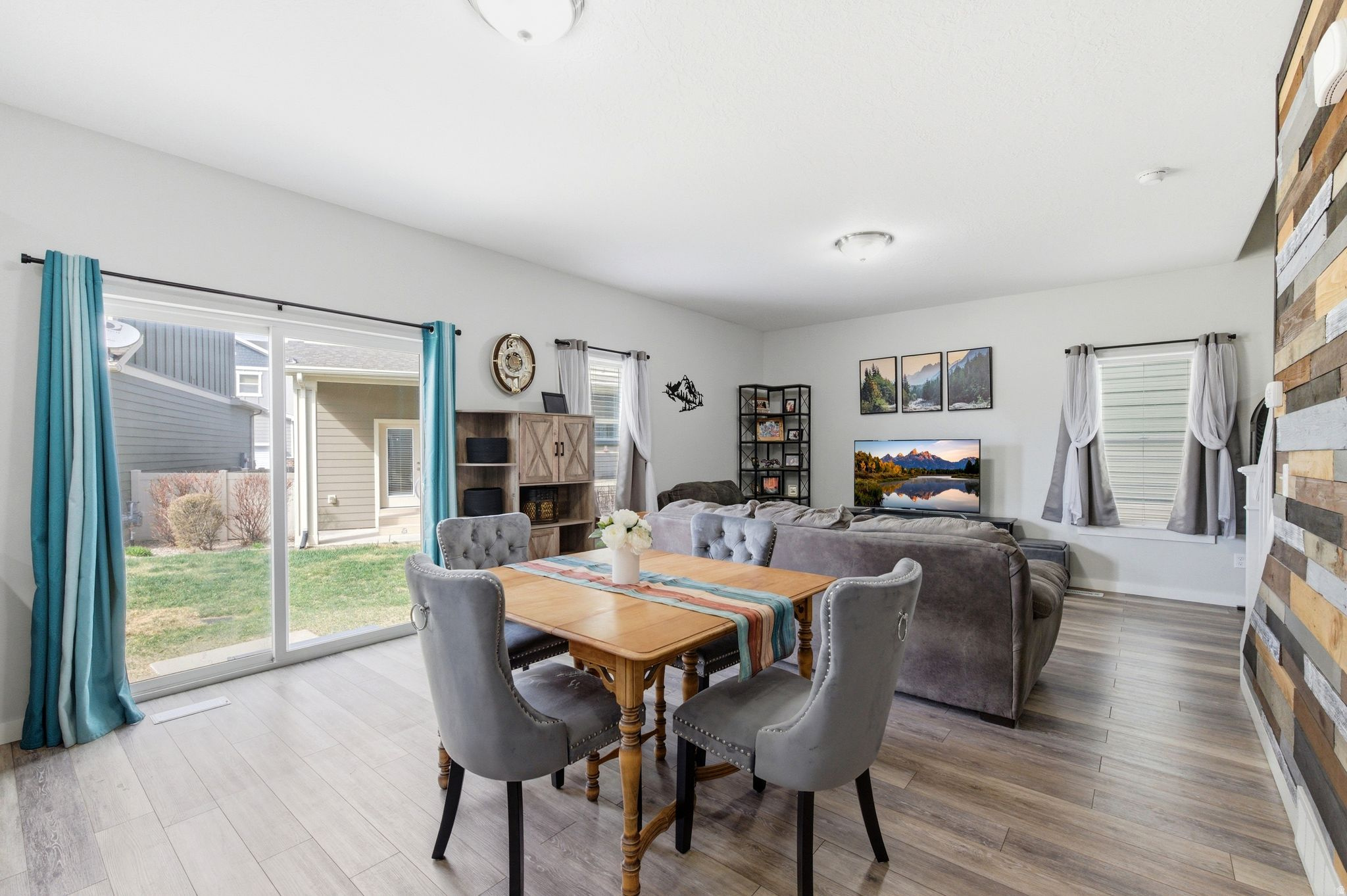 HERRIMAN TOWNE CENTER PLAT E - Residential