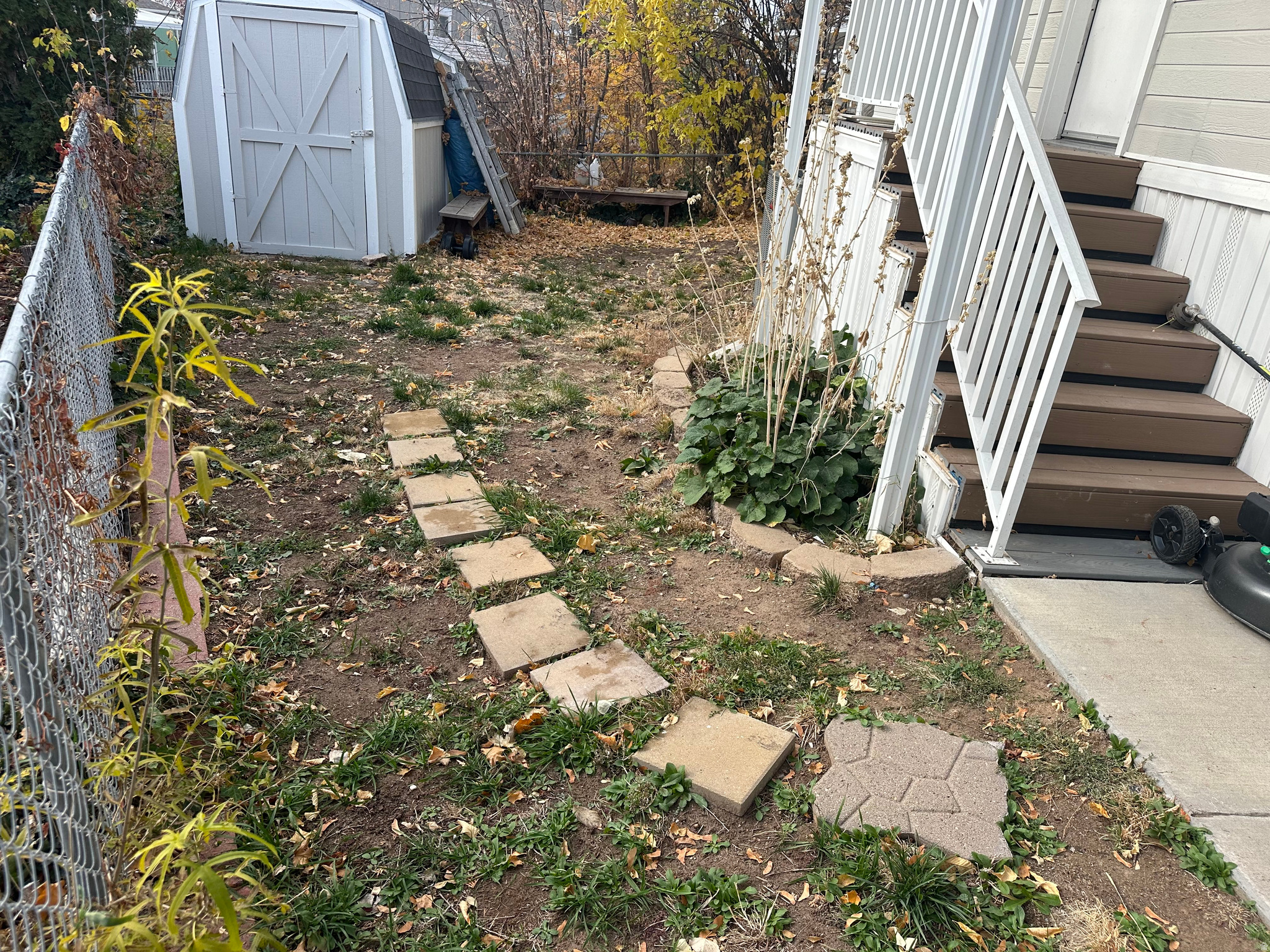 ROLLING HILLS ESTATE - Residential