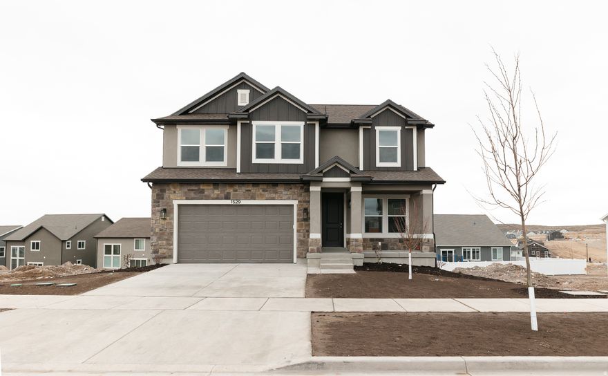 Come home to Ridgehorne at Mt. Saratoga-a master-planned community where comfort and convenience meet! Our open-concept single-family floorplans are designed to maximize space while still offering plenty of privacy. Surrounded by future parks, trails, and wide-open spaces, Ridgehorne is perfect for both relaxation and adventure. Enjoy amazing community amenities, including a clubhouse, pool, basketball court, bark park, playgrounds, and more. With Utah Lake, The Ranches Golf Club, local shopping, dining, and Pioneer Crossing all close by, you'll love the location just as much as the home. Reach out today to learn more or schedule your visit! (Floorplan Morgan, Lot 726)