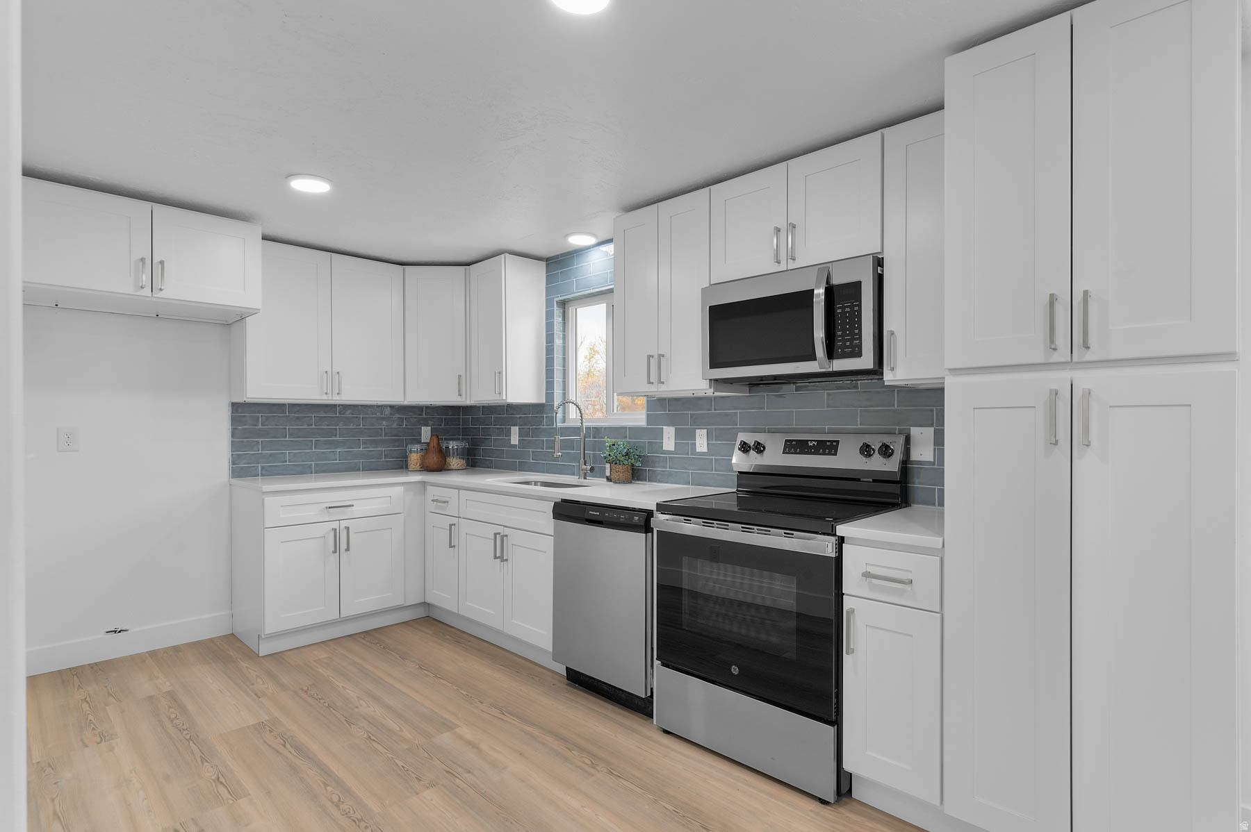 GARDEN VALLEY - Residential