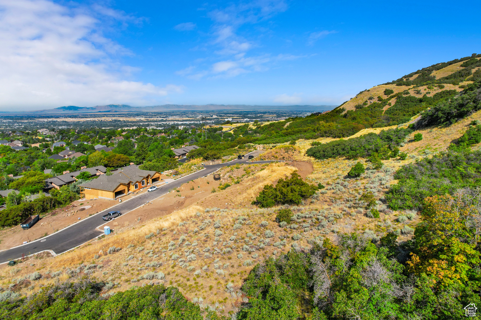 4846 S Nightingale Ln, Ogden, Utah image 8