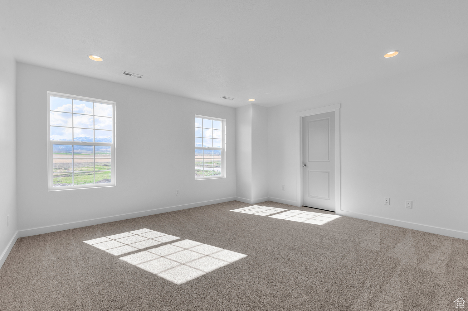 8864 S Veiled Peak Rd, West Jordan, Utah image 14
