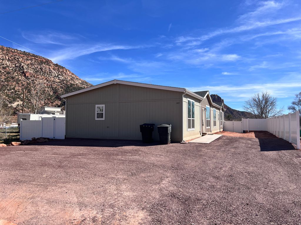Photo of 447 E NEWEL AVE, Hildale, UT 84784 (MLS # 2143674)