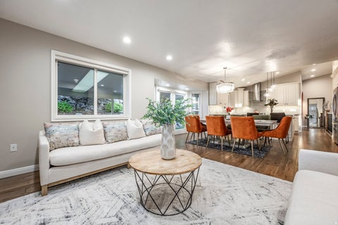 Tiny photo for 402 E ALICE MAE CIR, Farmington, UT 84025 (MLS # 2167524)