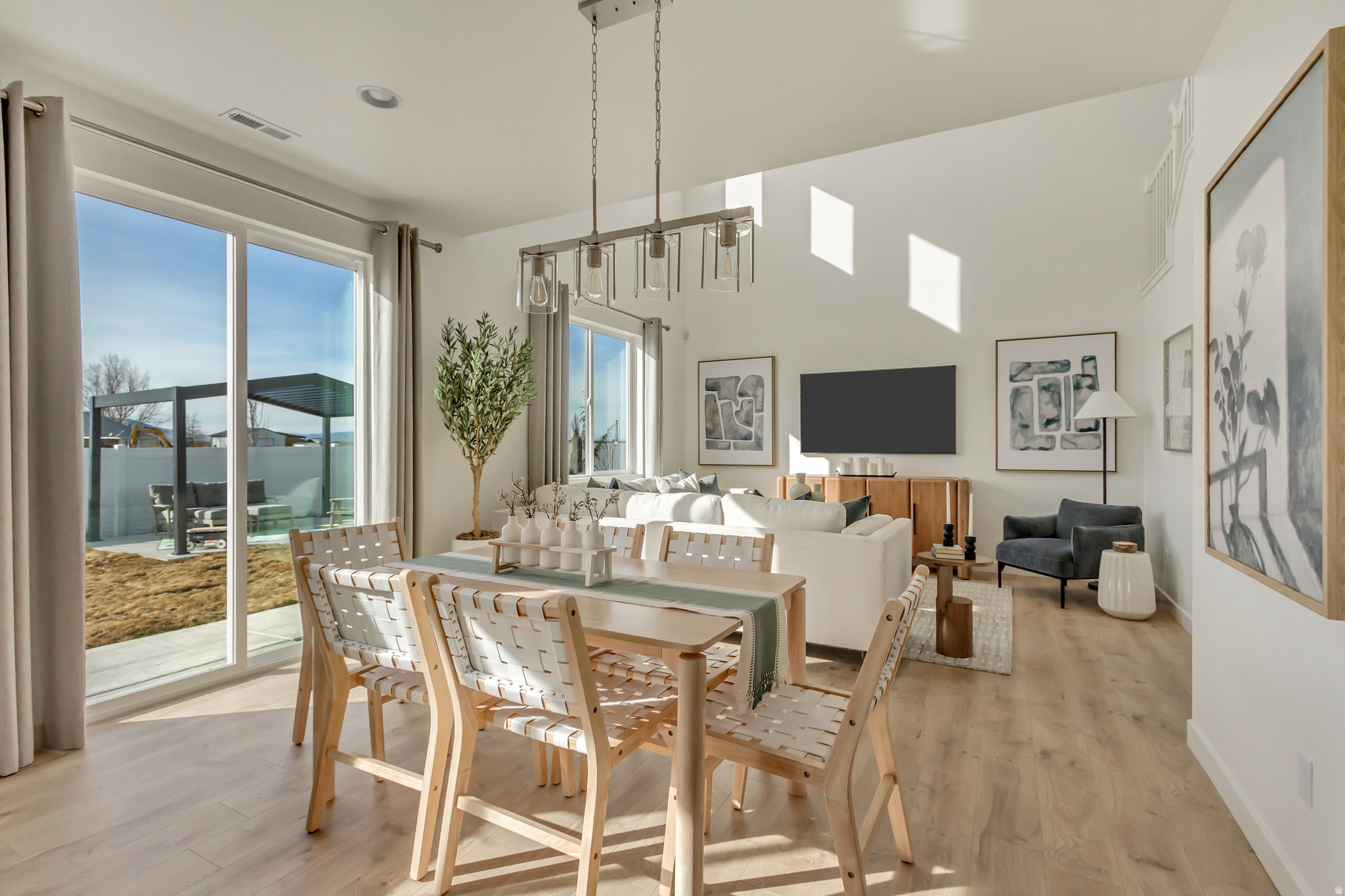 HARMONY PLACE - Residential