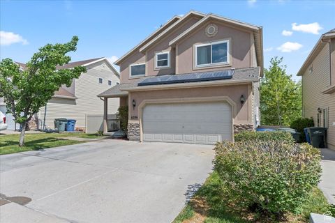 Tiny photo for 6286 W ANDERS RIDGE WAY S, West Valley City, UT 84128 (MLS # 2090722)