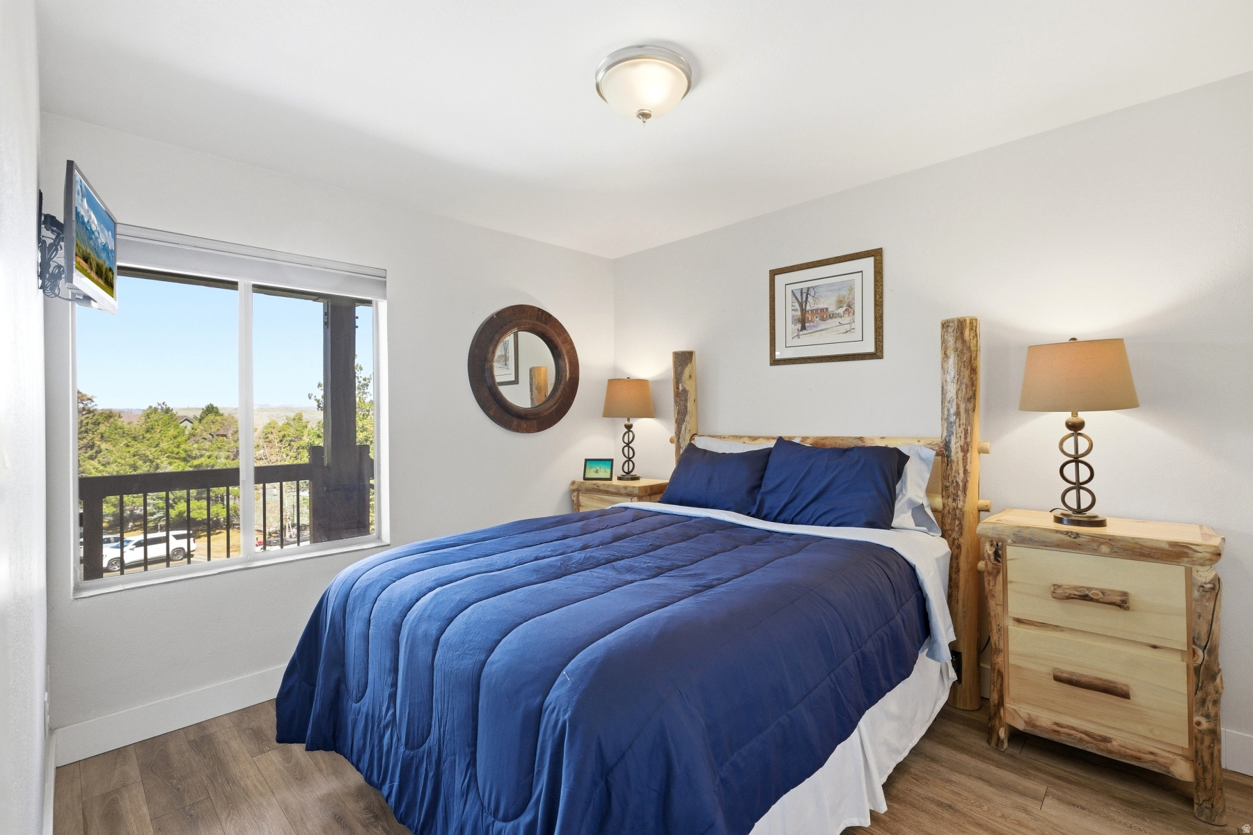 SNOWCREST CONDOMINIUMS - Residential